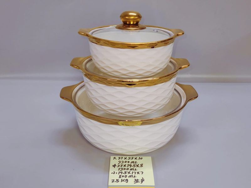 CERAMIC CASSEROLE SET