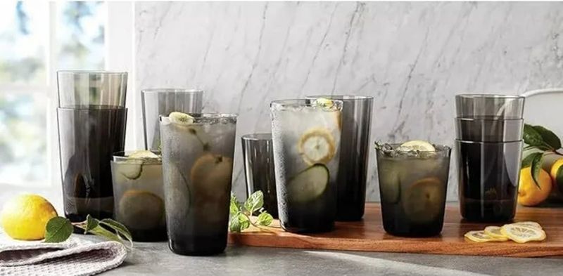 CRYSTAL DRINKWARE SET