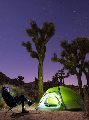 CAMPING