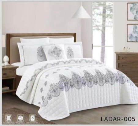 LADAR BEDDING SET