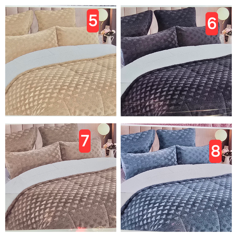 HEART FLEECE COMFORTER SET