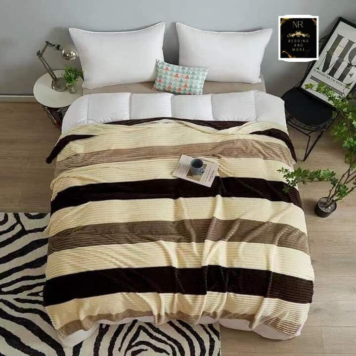STRIPE COLOUR FLEECE