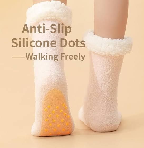 HEATED SOCKS