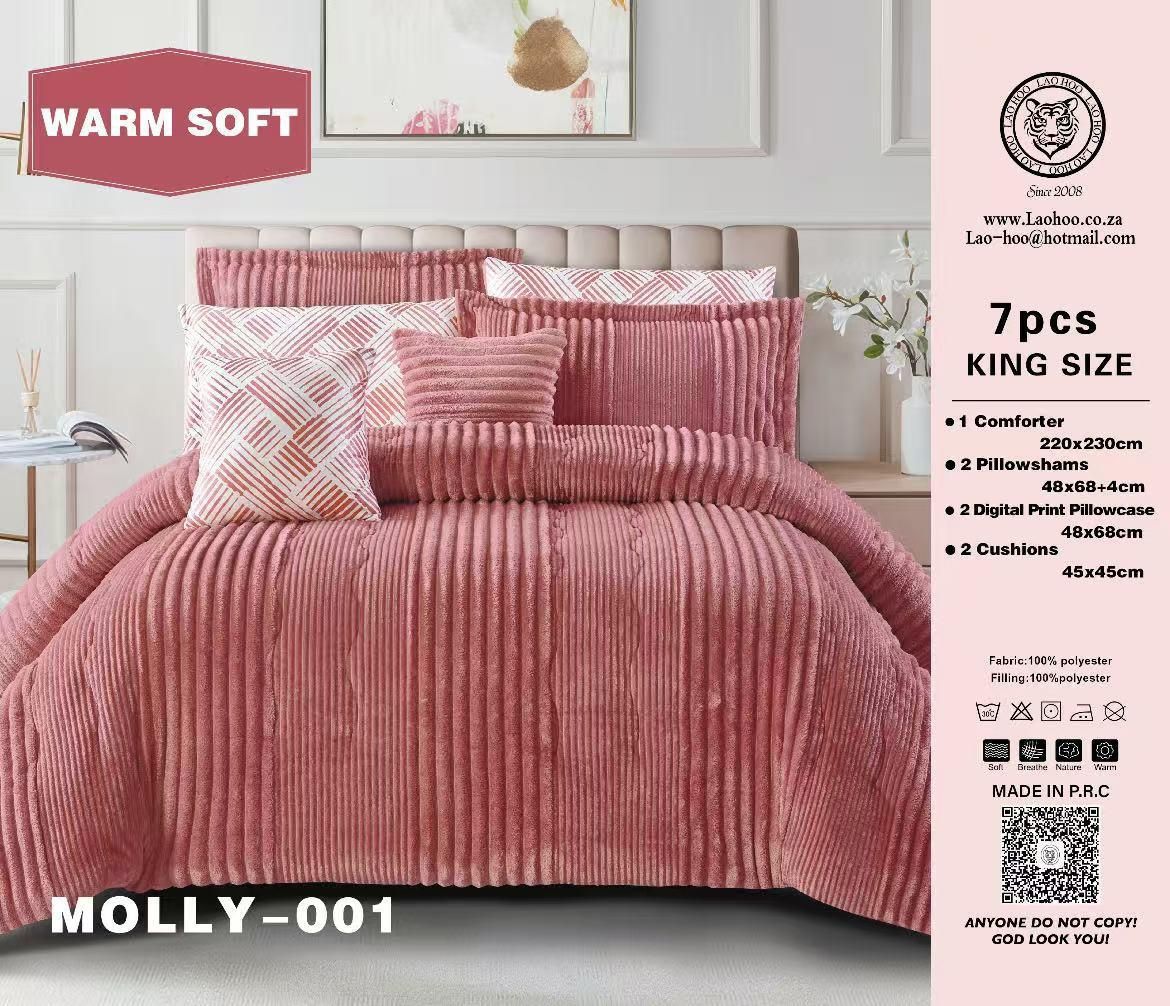 MOLLY COMFORTER SET