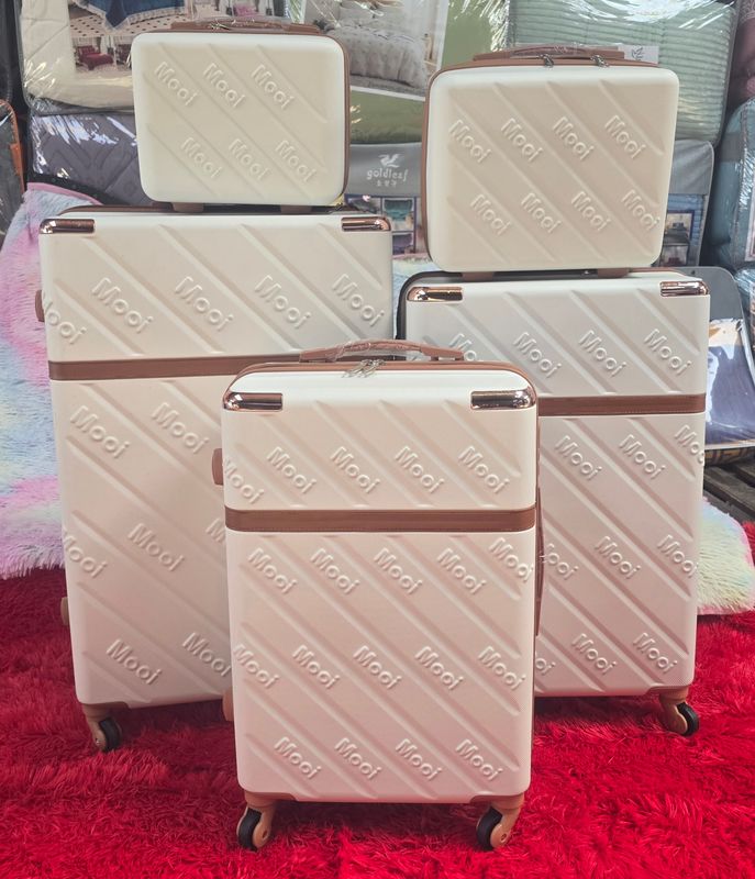 MOOI MOOI TRAVEL SET