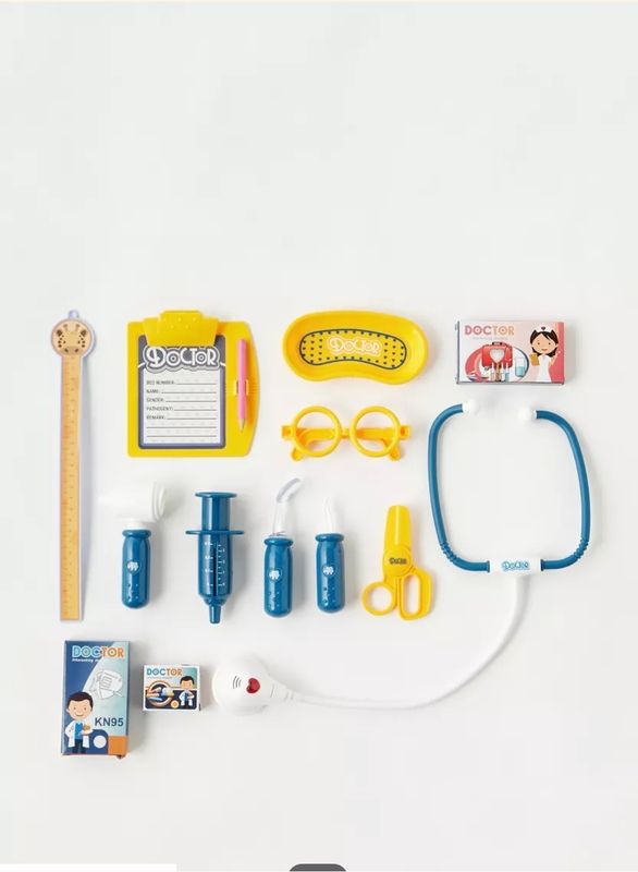 LITTLE DOCTOR PLAYSET