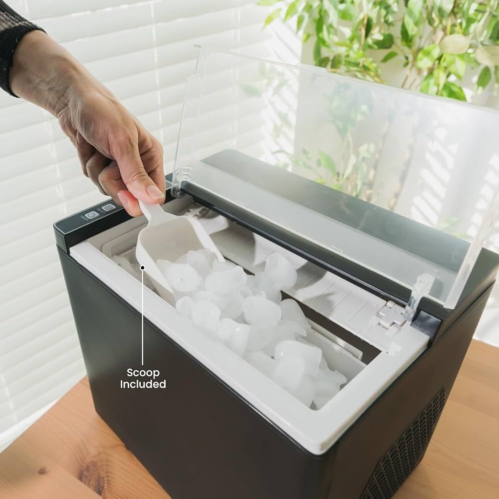 ICE MAKER- SILVER LOVE