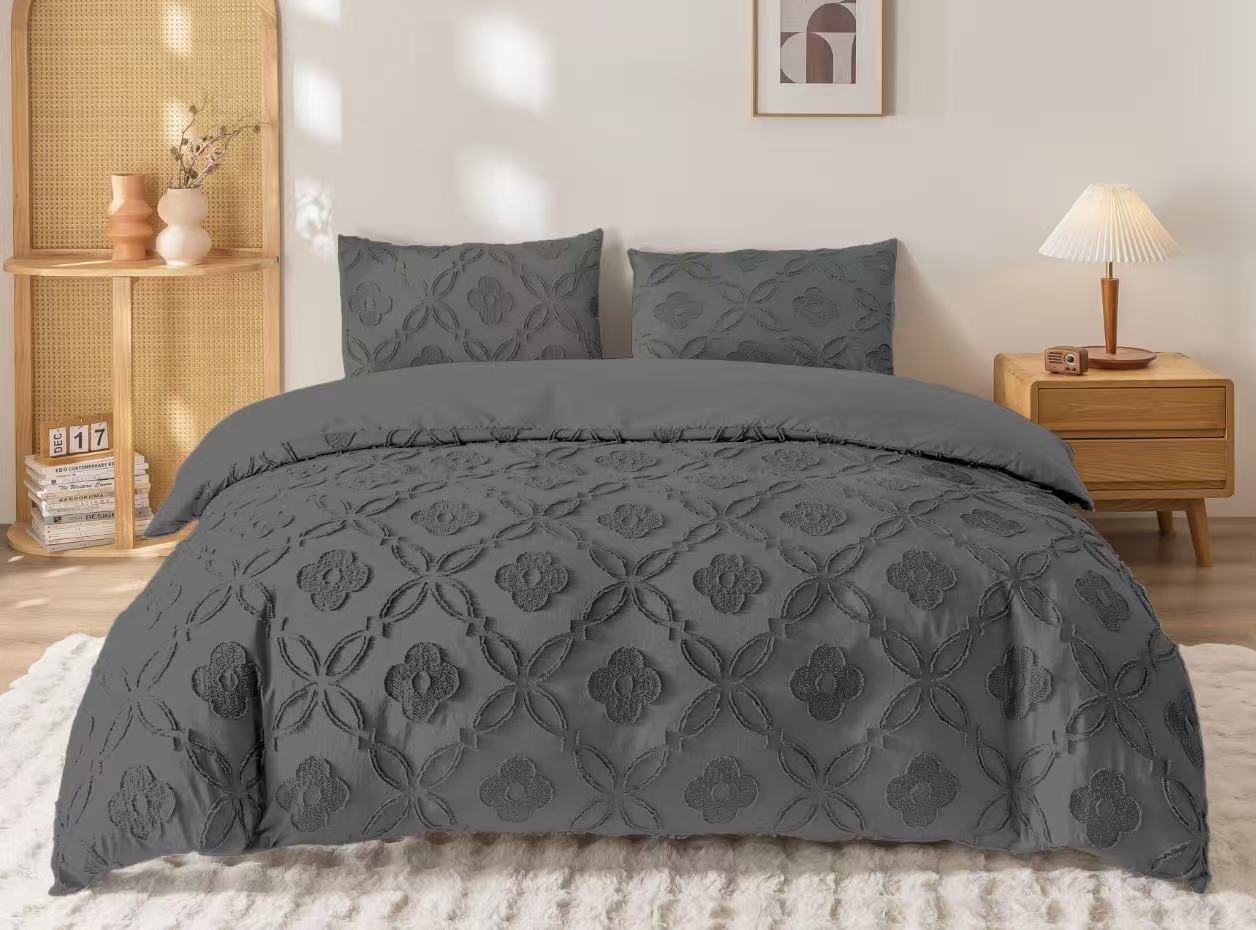 ZM TUFFED EMBOSSED COMFORTER SET