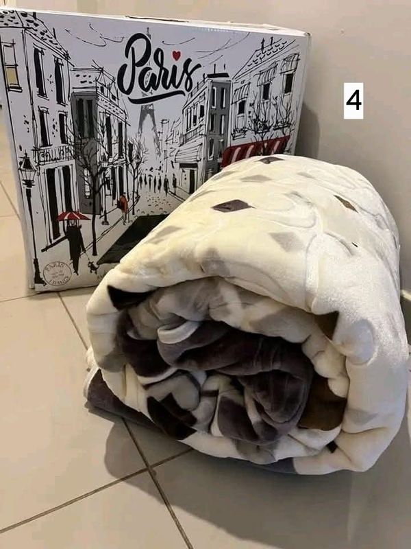 PARIS MINK BLANKET 