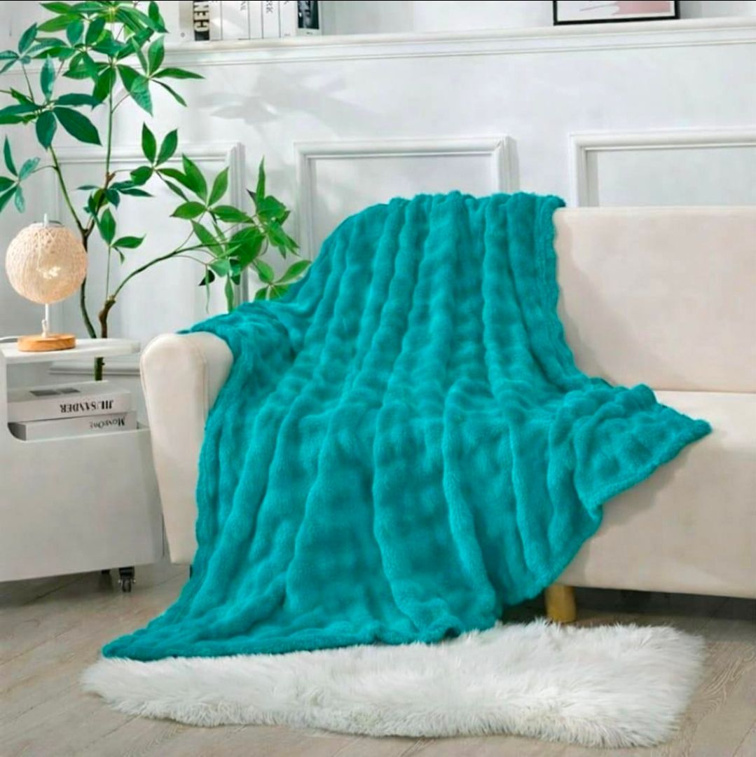 FLUFFY 3D FLEECE BLANKET