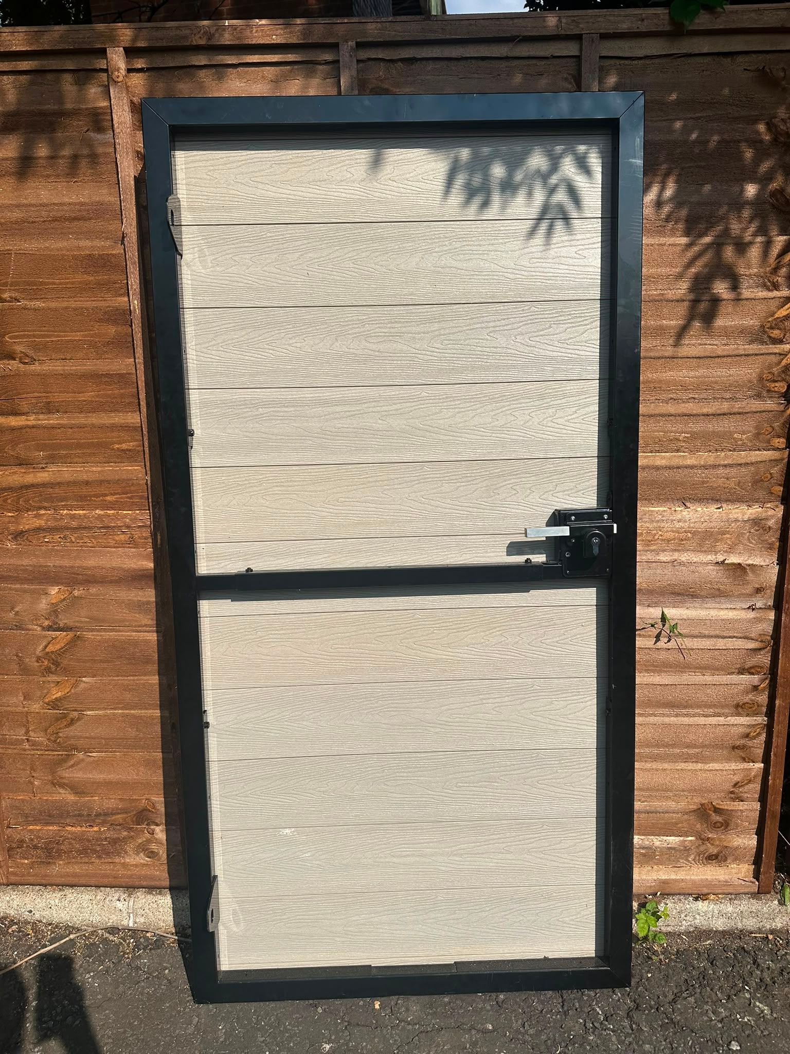 Vista Composite Gate