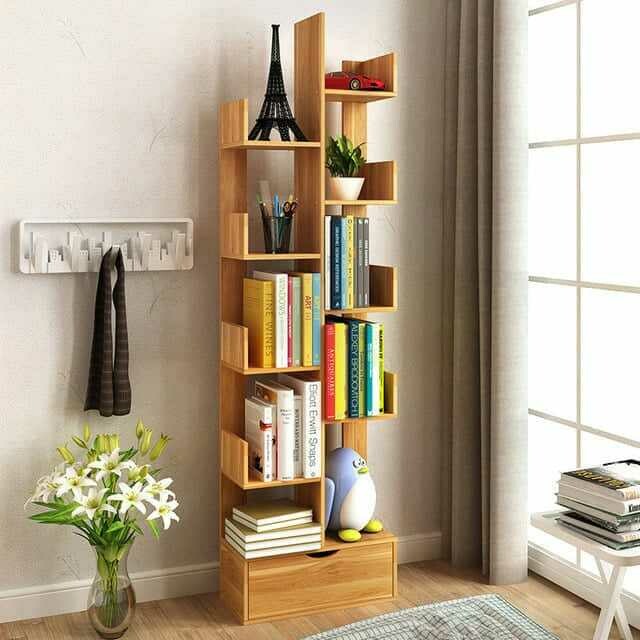 مكتبة خشبية