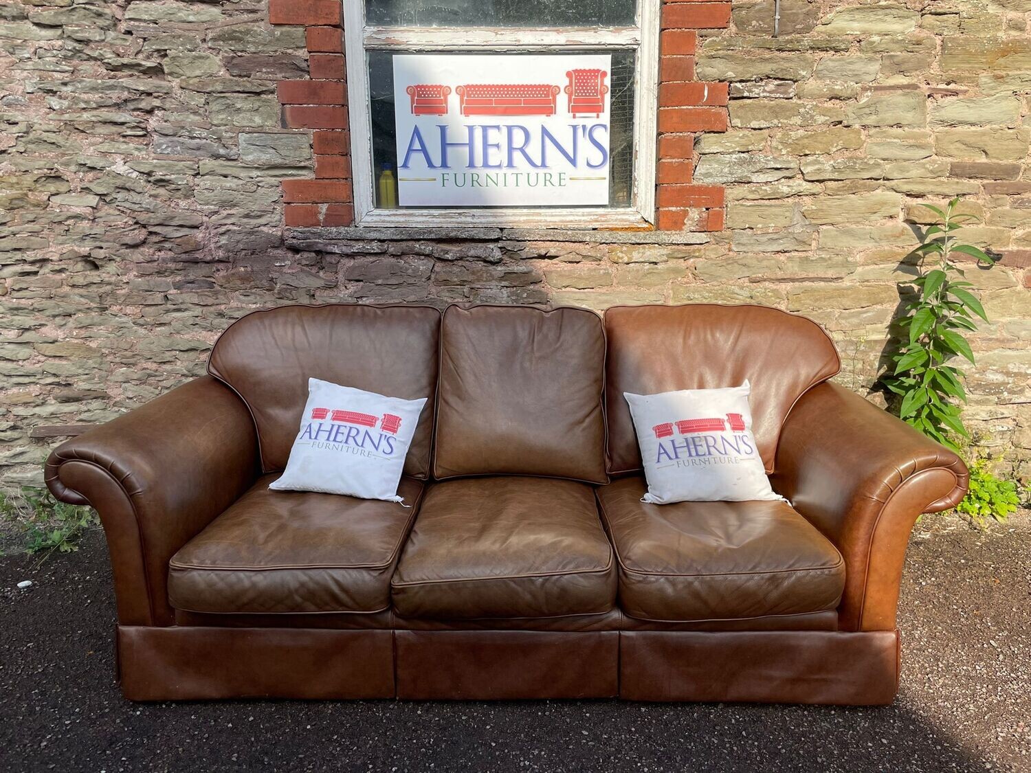 Brown Leather Laura Ashley 3 Seater Sofa FREE DELIVERY 🚚