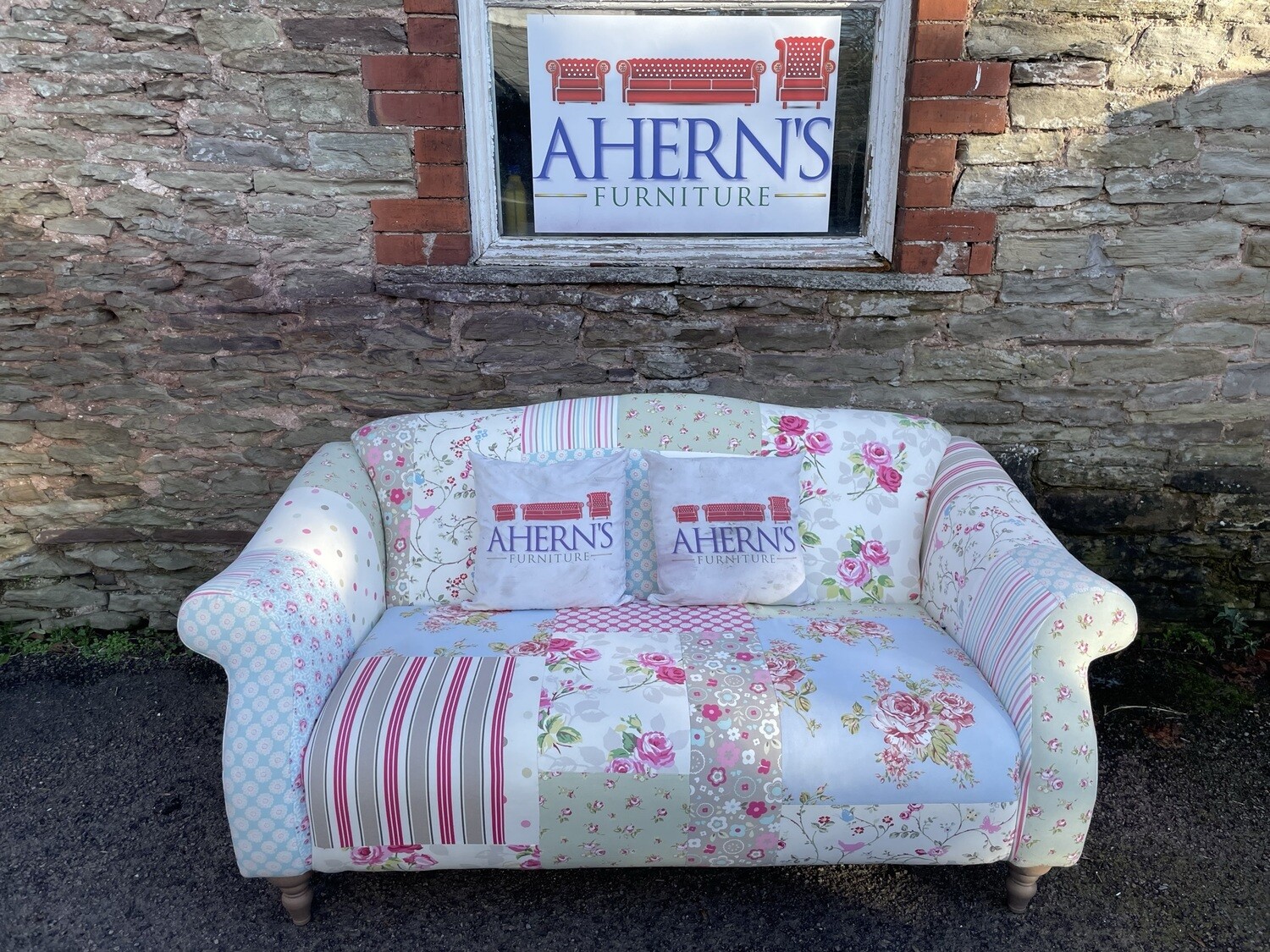 Dfs Doll 2 Seater Sofa FREE DELIVERY 🚚