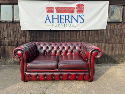 *Oxblood Leather Chesterfield sofa 2 Seater FREE DELIVERY 🚚*