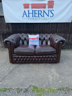 *Vintage Brown Leather Chesterfield sofa 2 Seater FREE DELIVERY 🚚*