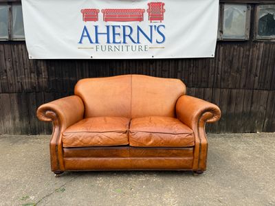 *Tan Brown Leather Laura Ashley Sofa (2 Seater) 1 OF 2 FREE DELIVERY 🚚*