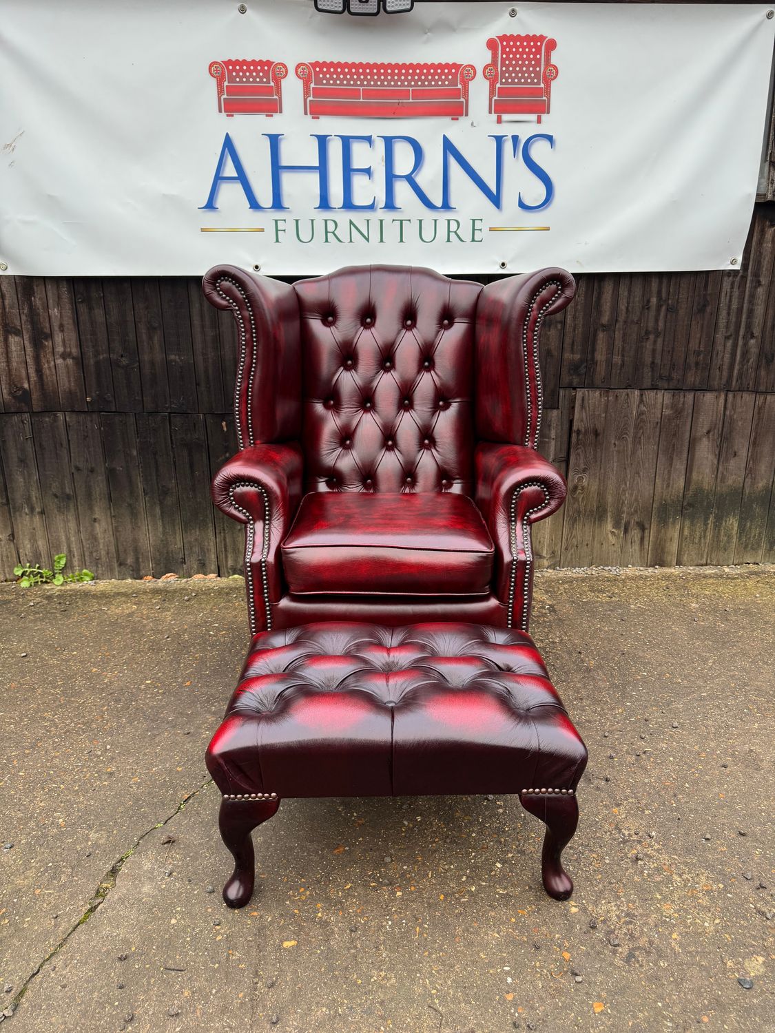 *Vintage Oxblood Leather Chesterfield Queen Anne Chair & Stool FREE DELIVERY ?*