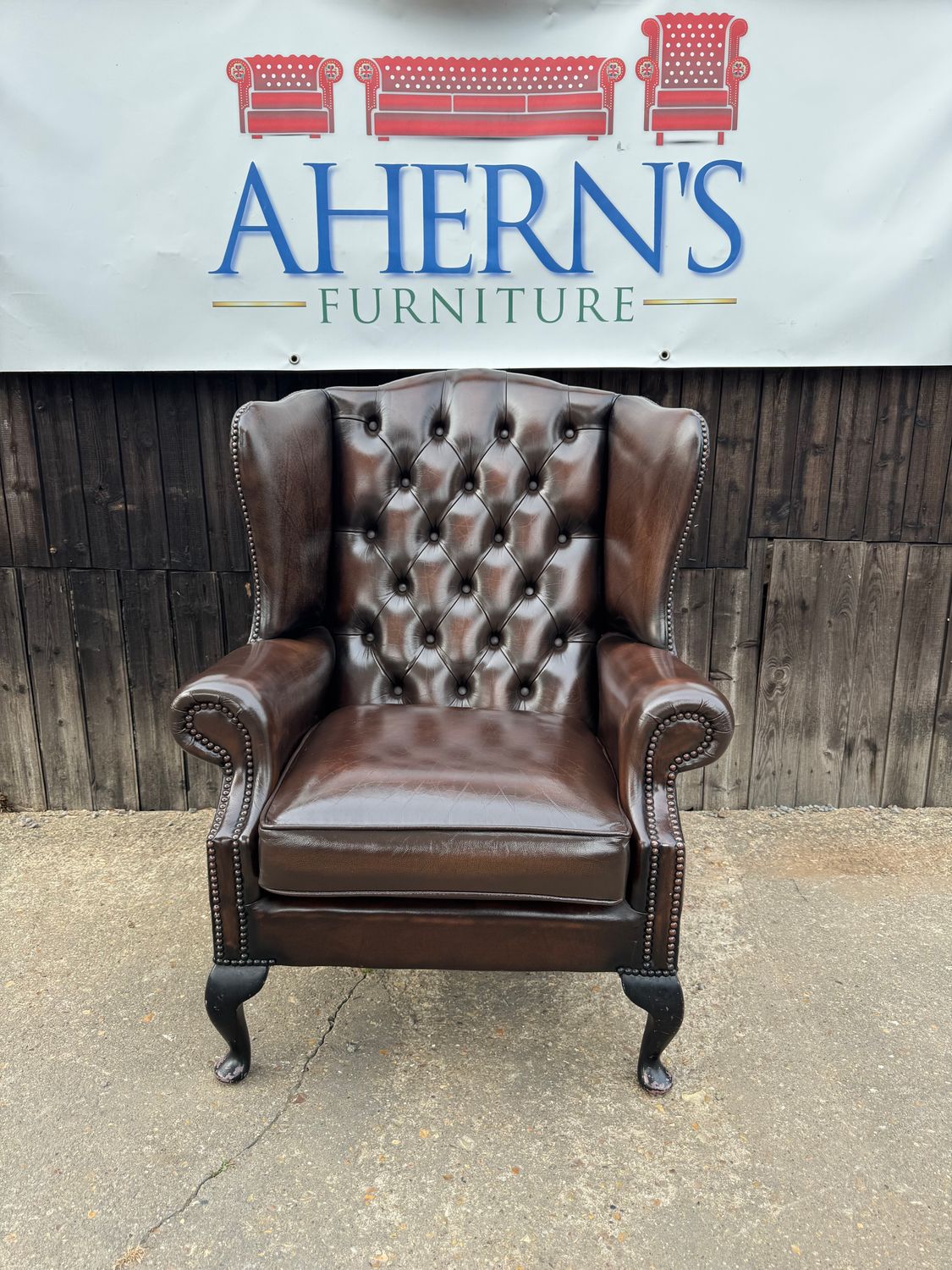 *Vintage Antique Brown Leather Chesterfield Chair (WING BACK) FREE DELIVERY ?*