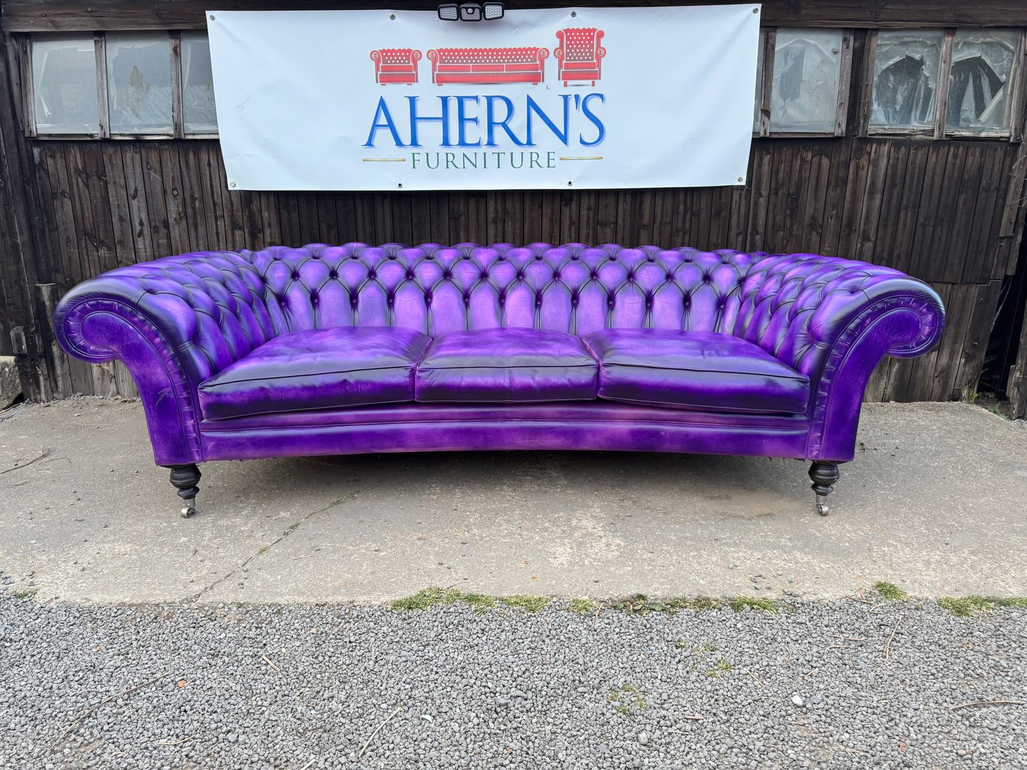 *BESPOKE, hand dyed two tone Purple leather Chesterfield Sofa FREE DELIVERY ?*
