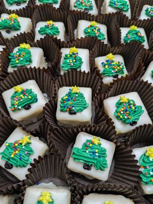 Petit Fours - Christmas Pickup