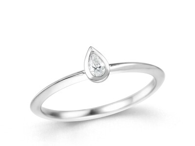 OLANE Pear Diamond Ring