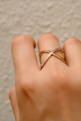 GLISST X-Cross Diamond Ring