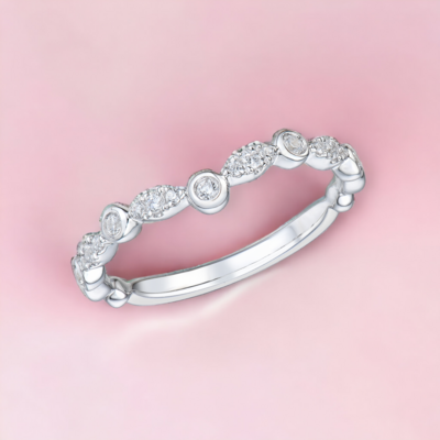 OLANE Vane Plus Diamond Ring