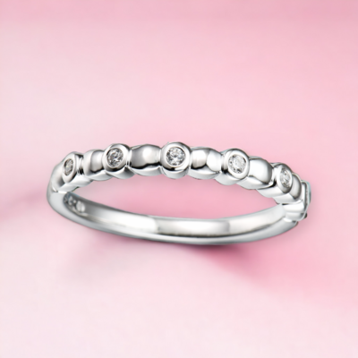 OLANE Vane Diamond Ring
