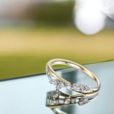 RILIO Strike Diamond Ring