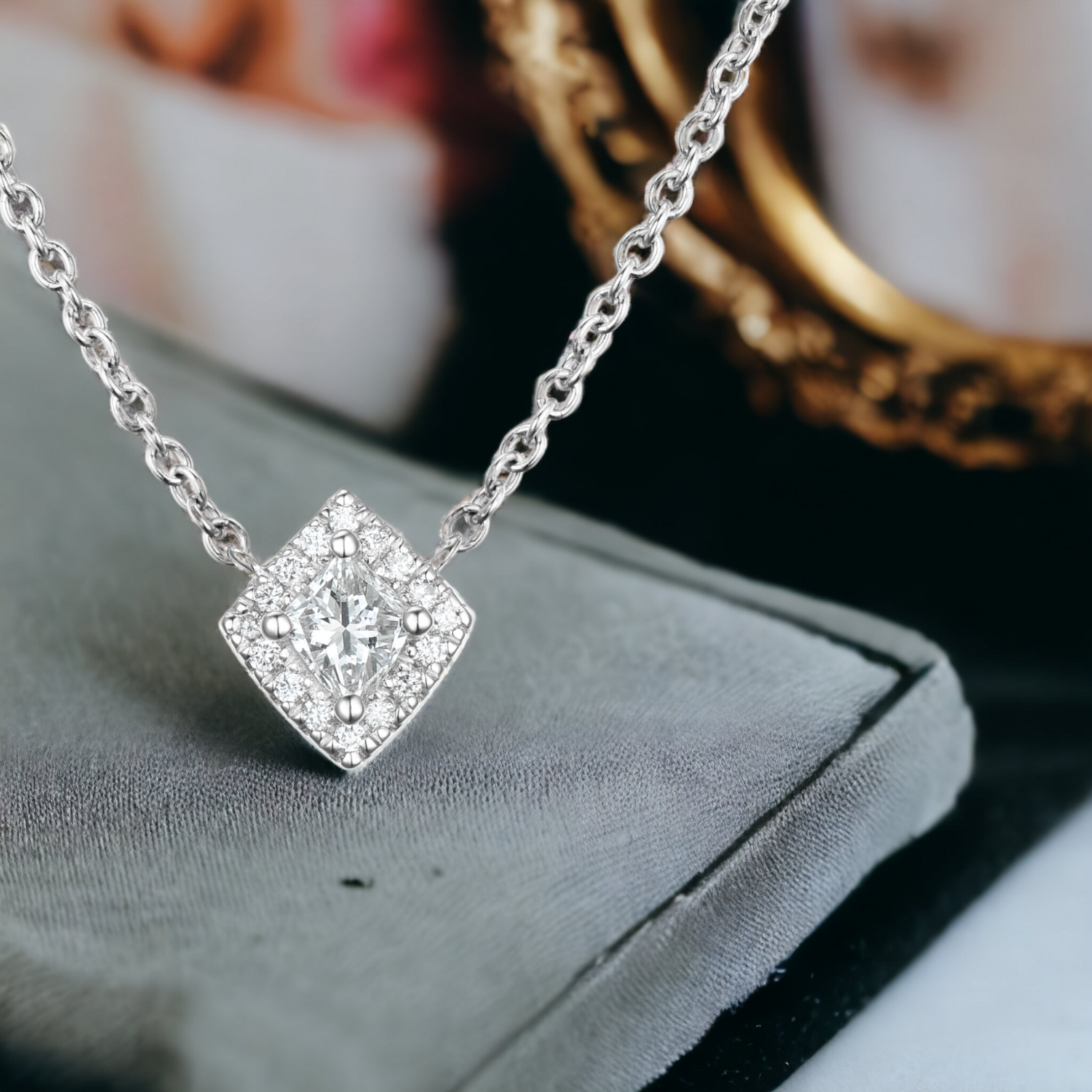 CLINQ Rhombus Diamond Necklace, Metal: 18K, Metal Colour: White Gold