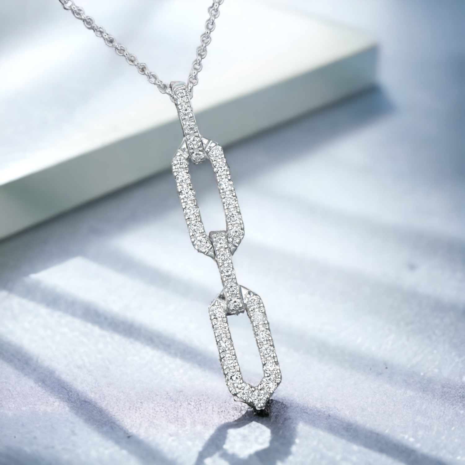 GALLI Links Diamond Pendant, Metal: 18K, Metal Color: White Gold