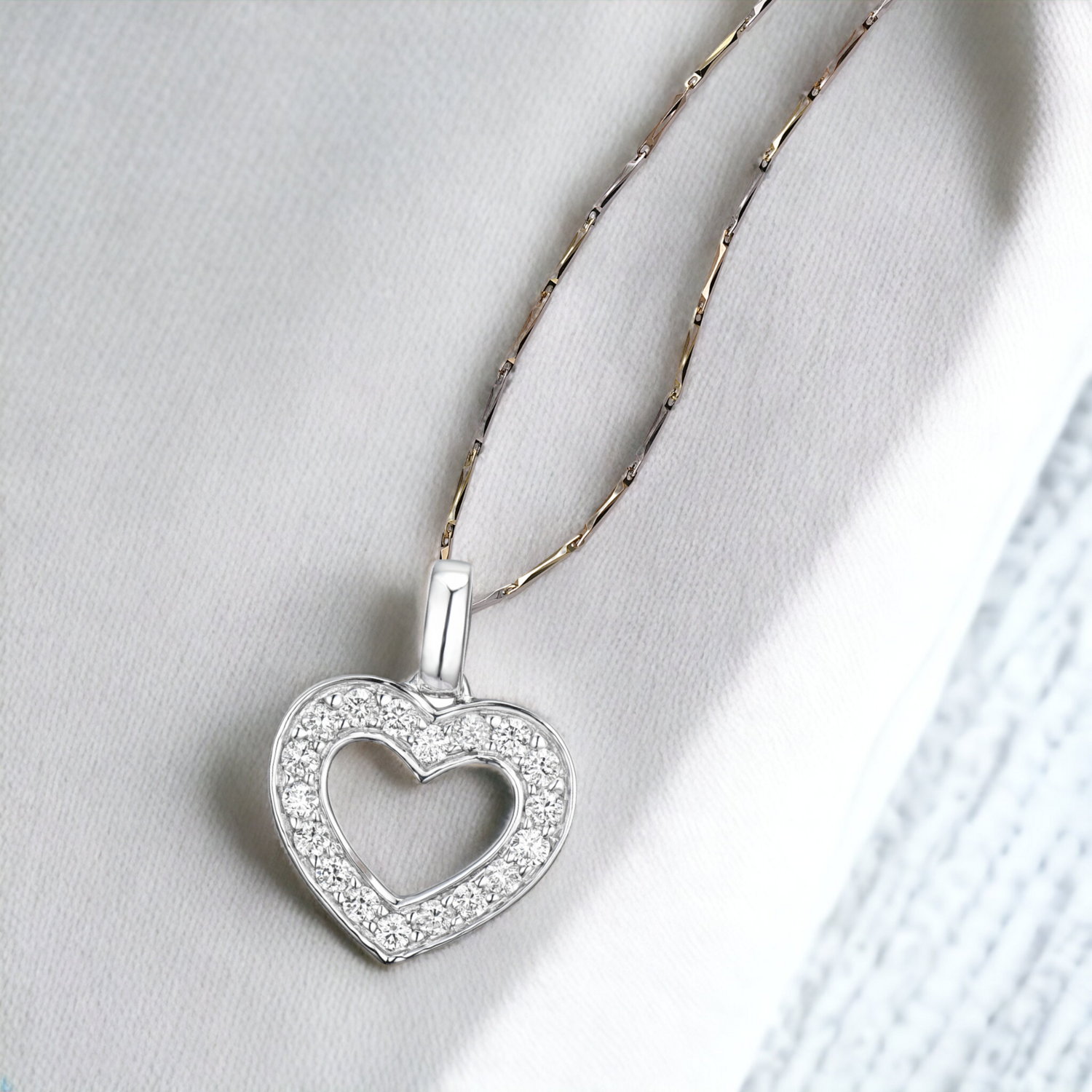TOVAR Beloved Diamond Pendant, Metal: 18K, Metal Colour: White Gold