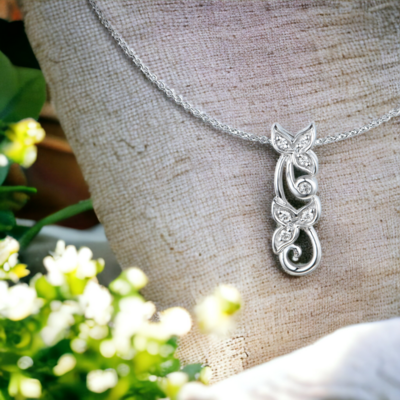 POSY Liana Diamond Pendant