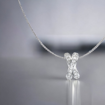 GLISST Intertwine Diamond Pendant