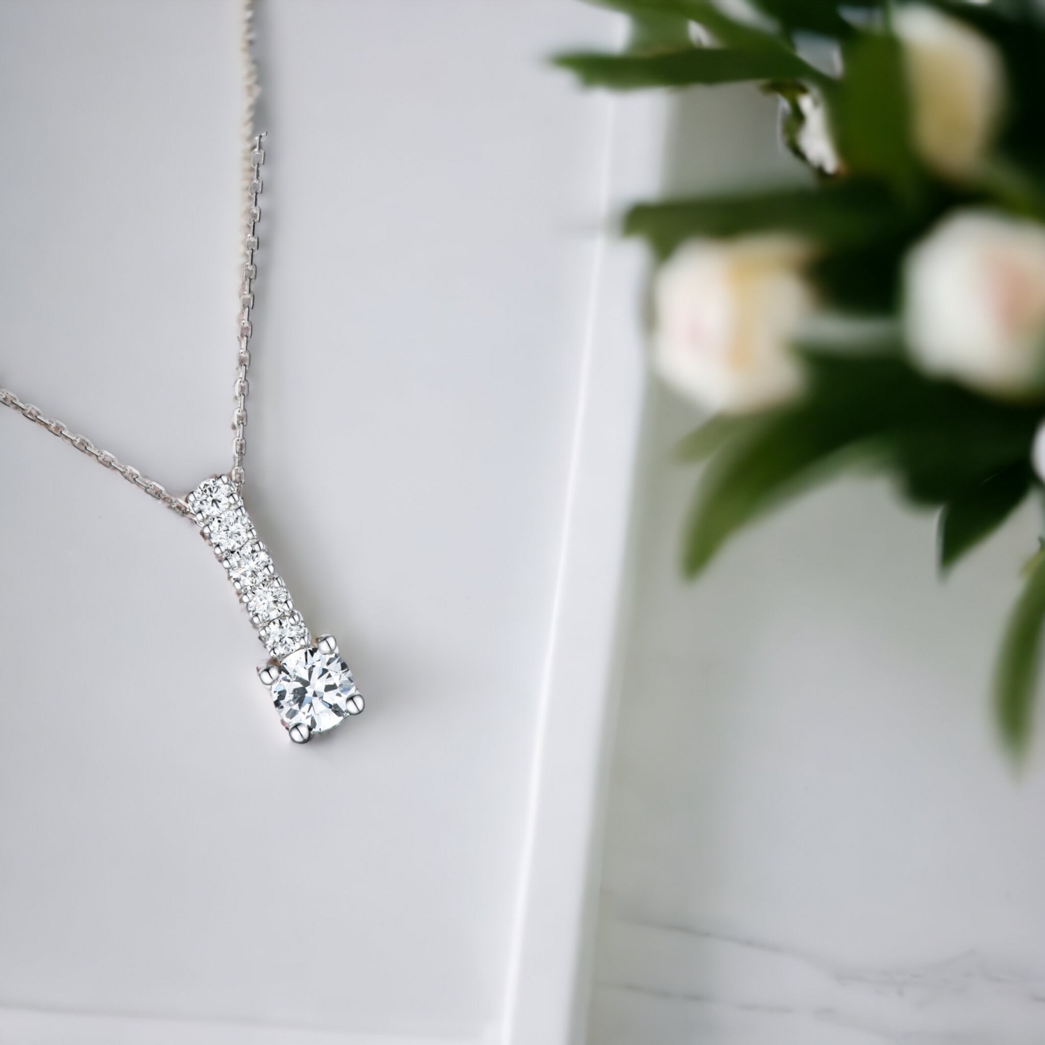 GLISST Line Diamond Pendant