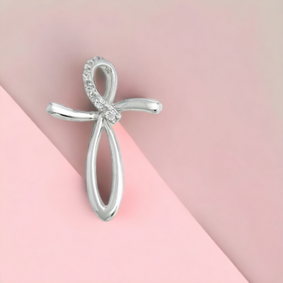 EVERO Swirl Cross Diamonds Pendant