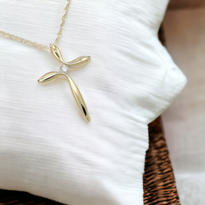 BRITE Curvy Cross Diamond Pendant