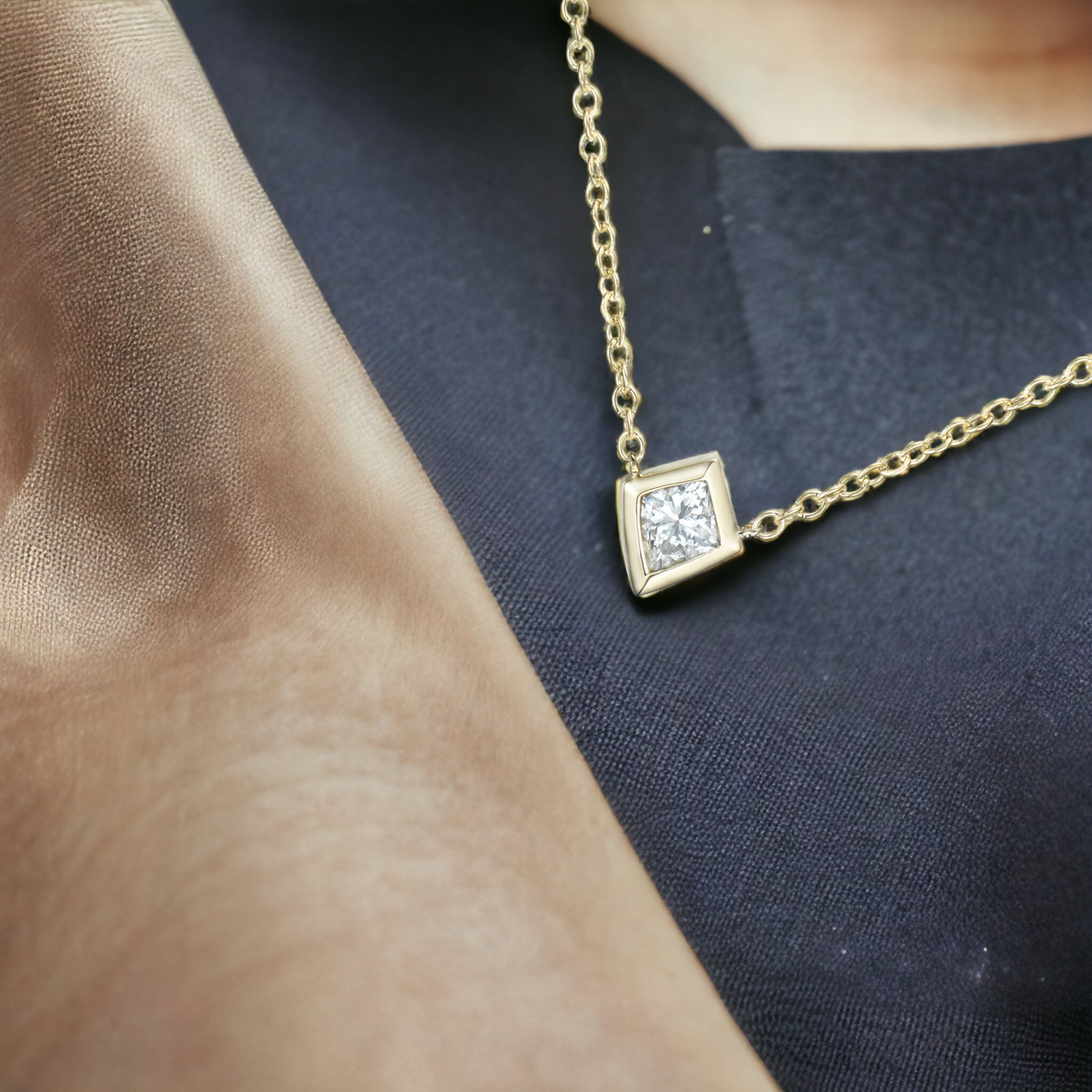 OLANE Rhombus Diamond Necklace, Metal: 18K, Metal Colour: Yellow Gold