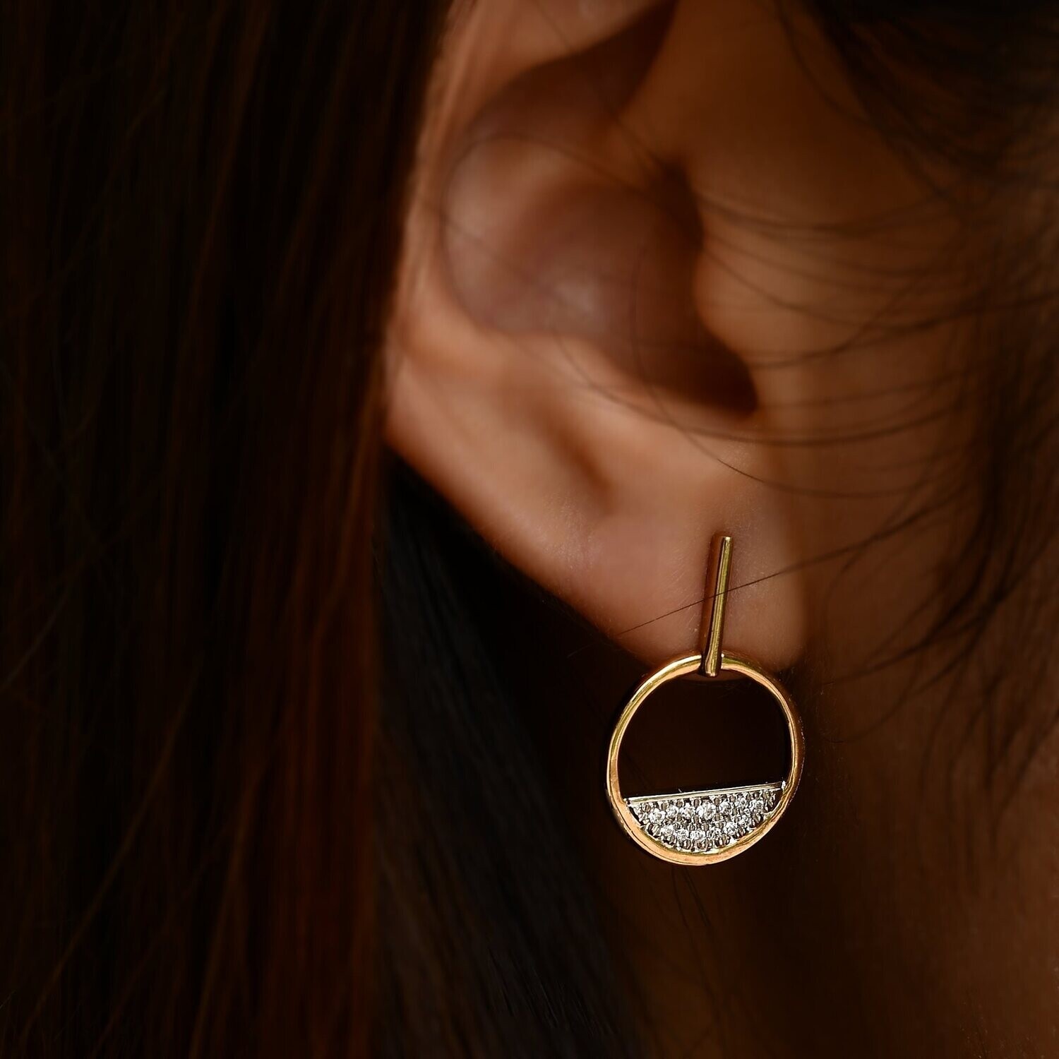 PARA Hang Diamond Earrings
