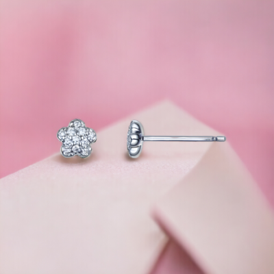 POSY Bloom Diamond Stud Earrings