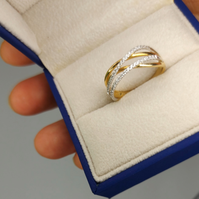 RILIO Verse Diamond Ring