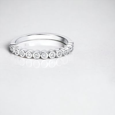 OLANE Bond Diamond Half Eternity Ring