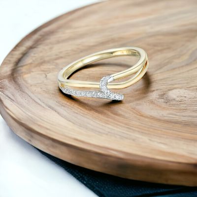 GLISST Waltz Diamond Ring