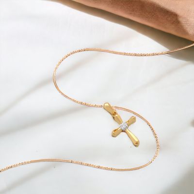 BRITE Classic Cross Diamond Pendant