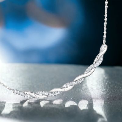 TWIZA Lace Plus Diamond Necklace