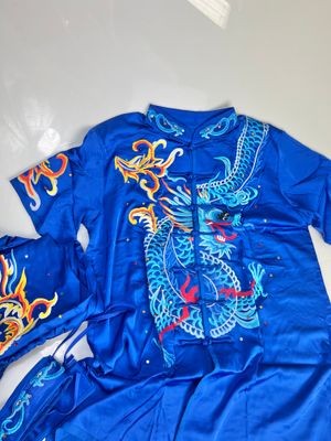 Uniforme Premium Wu Shu bordado Azul