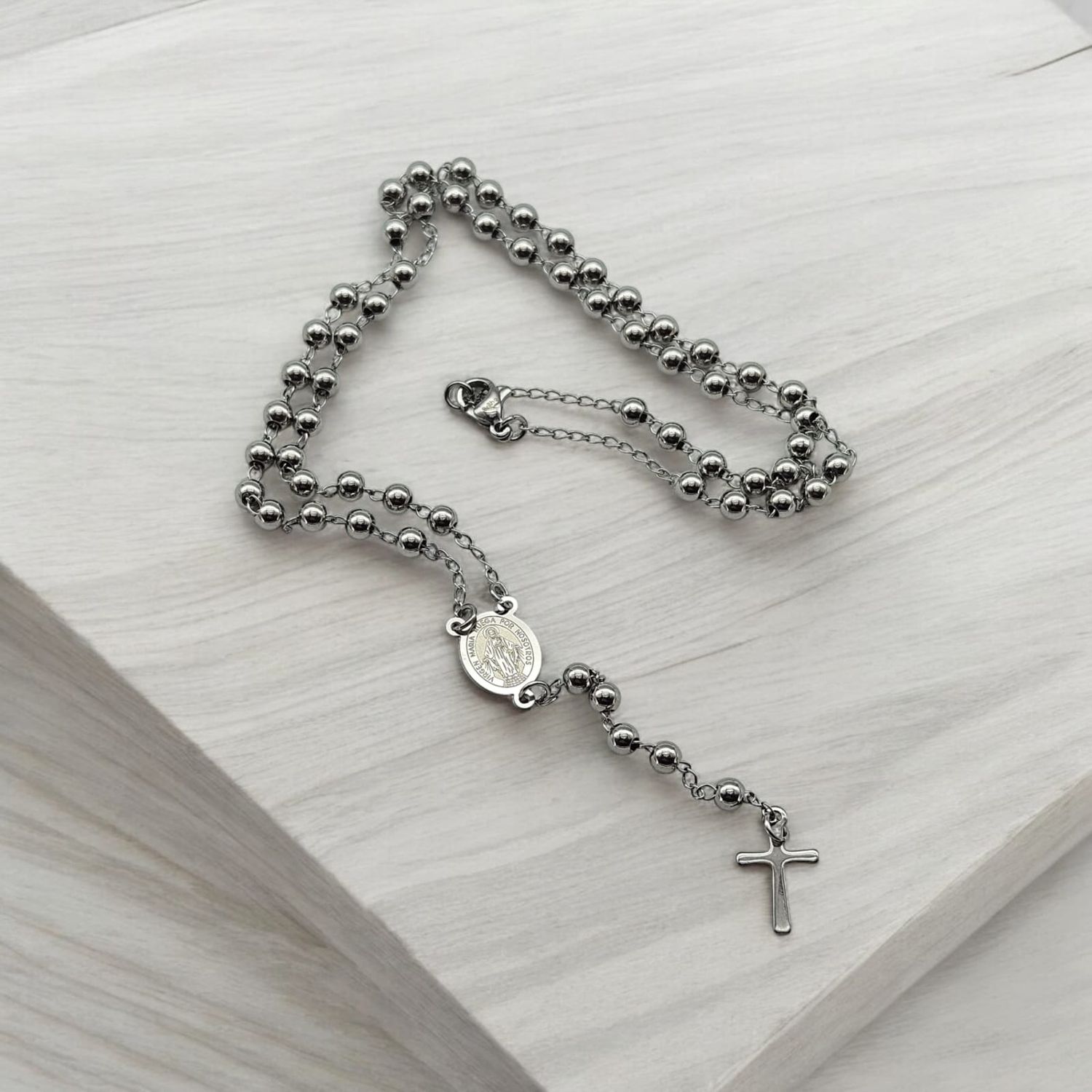 ROSARIO EN ACERO (30 CMS)