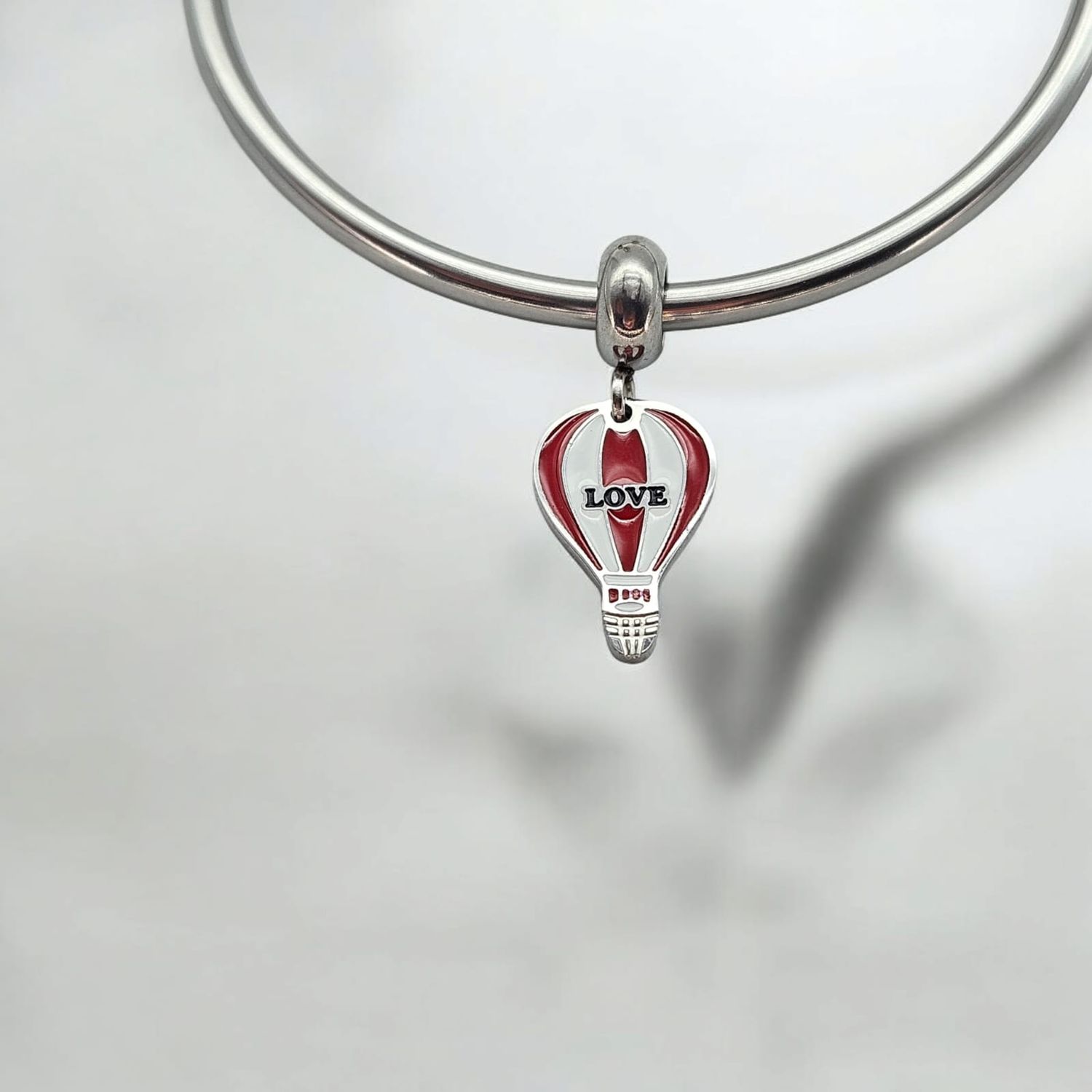 CHARMS GLOBO LOVE