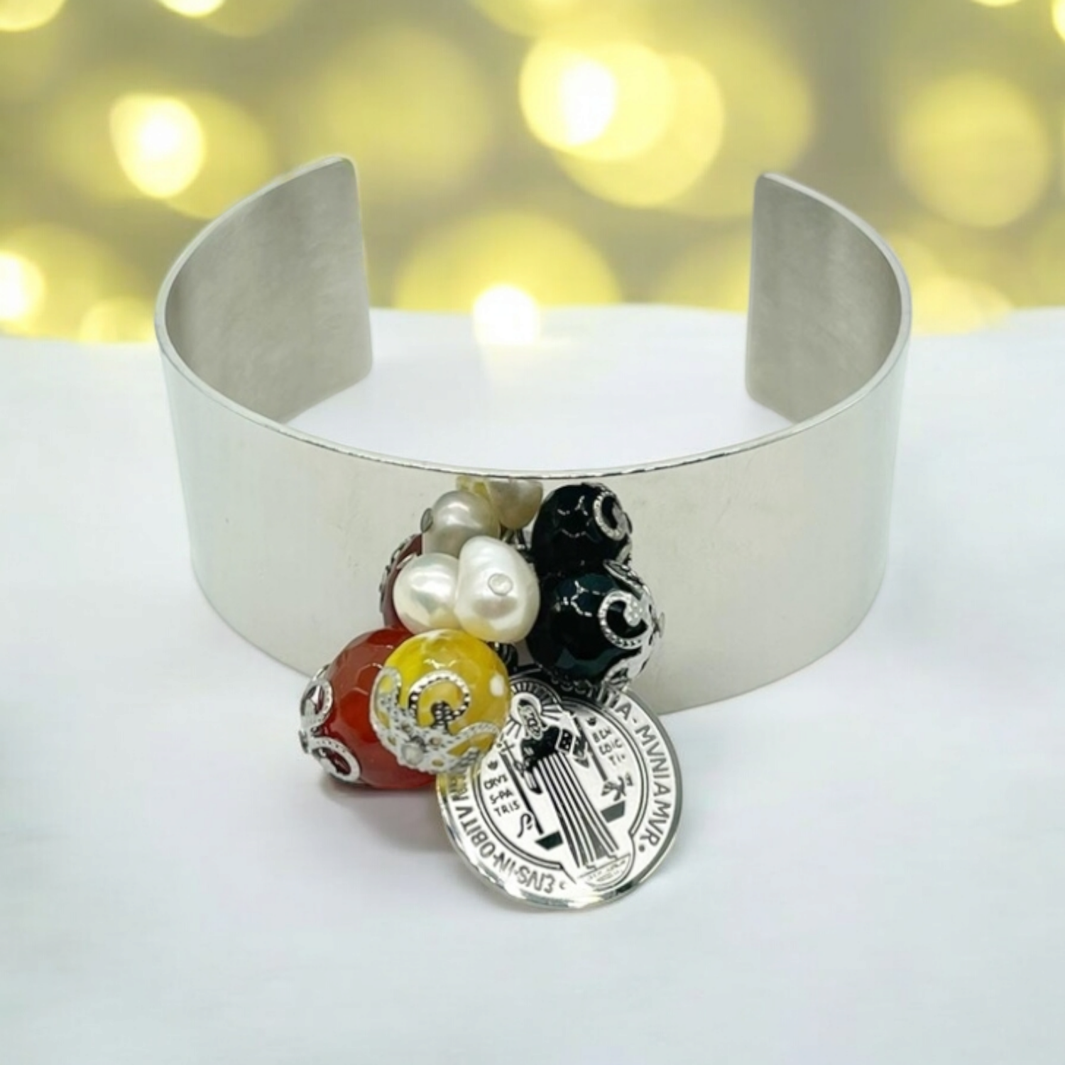 PULSERA DE ACERO CON MEDALLA DE SAN BENITO